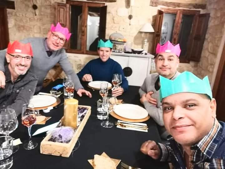 Valdesaz La Casona De Castilnovo - Gay Men Only旅馆 外观 照片