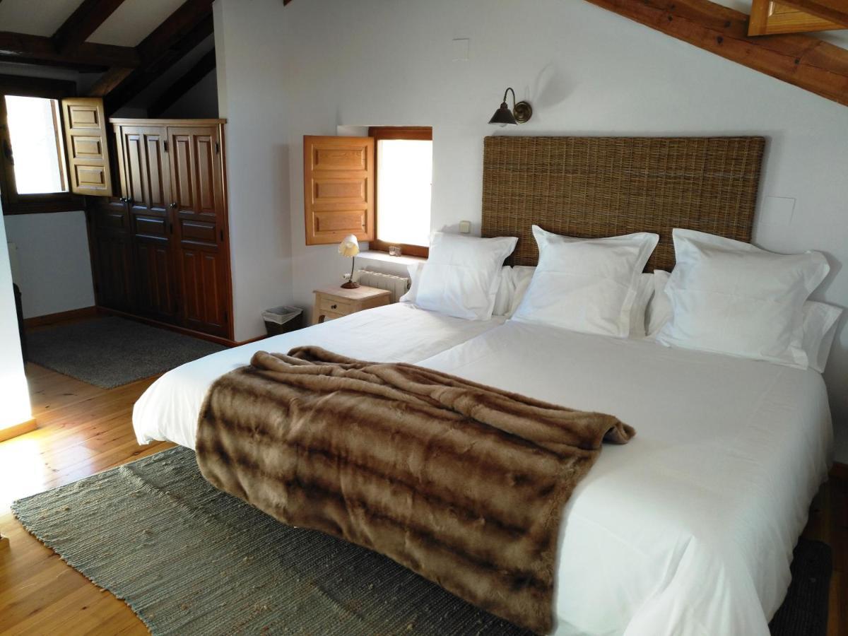 Valdesaz La Casona De Castilnovo - Gay Men Only旅馆 外观 照片