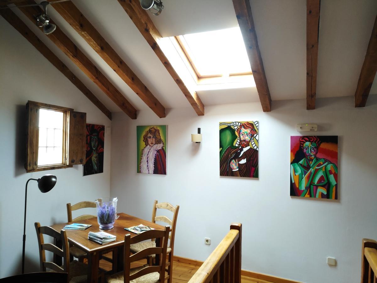 Valdesaz La Casona De Castilnovo - Gay Men Only旅馆 外观 照片
